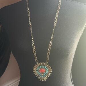 Premier Designs Large Link with Reversible Large Pendant 30 plus “